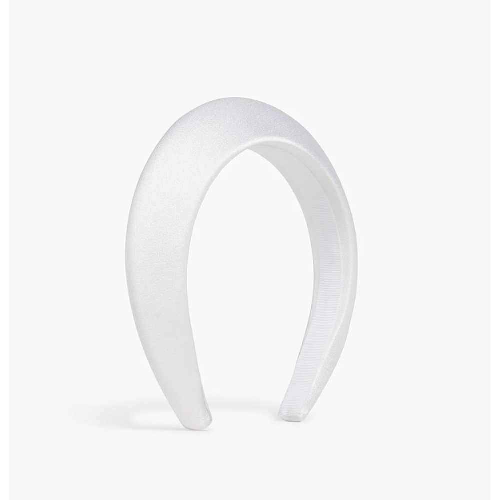 Hill House White Hair Accessory